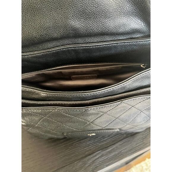 CHANEL Black Glazed Caviar Coco Rider Flap Shoulder Bag With Strap - Picture 12 of 16